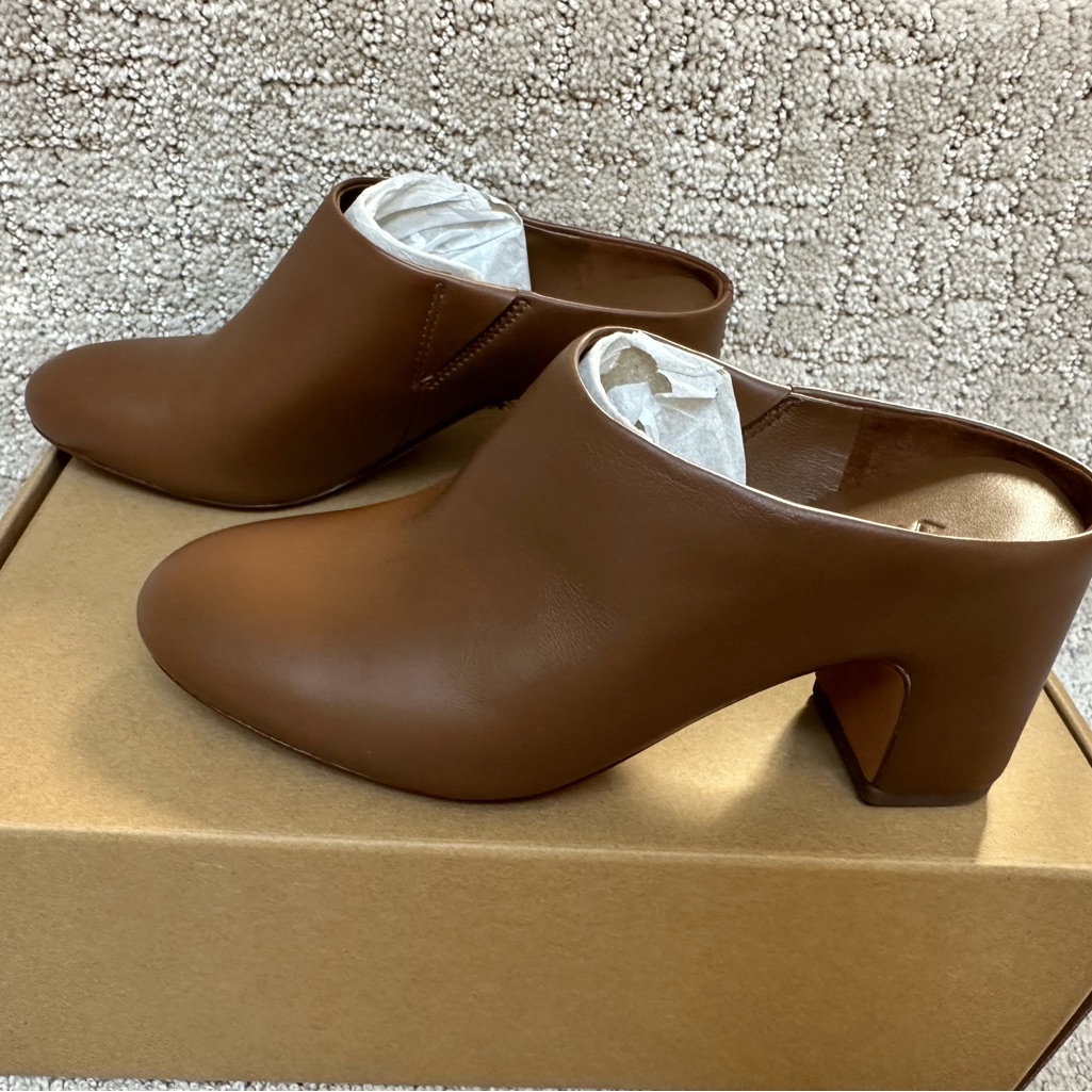 Vince Tala Calfskin Leather Mules In Corriander Brown, New In Box